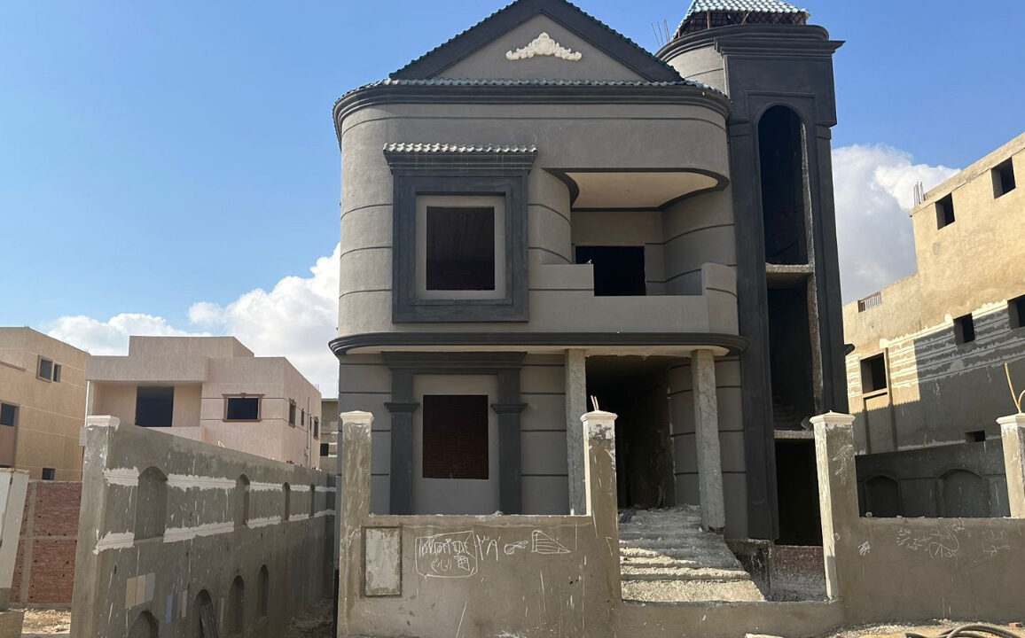 004 villa.jpeg