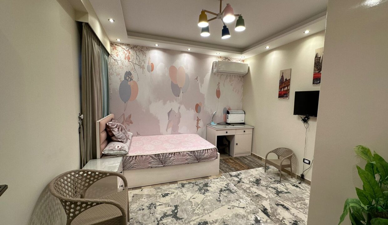 WhatsApp Image 2024-04-18 at 1.46.49 PM (3)