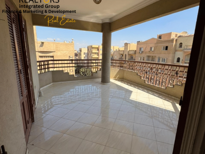 شقة 400 م  للبيع في أكتوبر – الحي الثالث، المجاورة الأولى