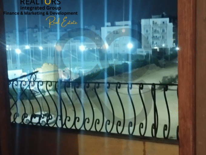 شقة 110 م – للبيع – أكتوبر الحي الثالث خلف MSA